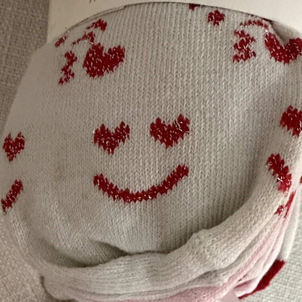 Jessica Simpson Red and White No Show Socks